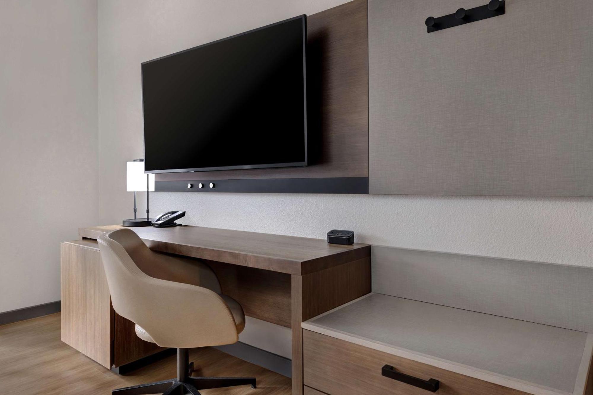 King Room Sofa Bed High Floor