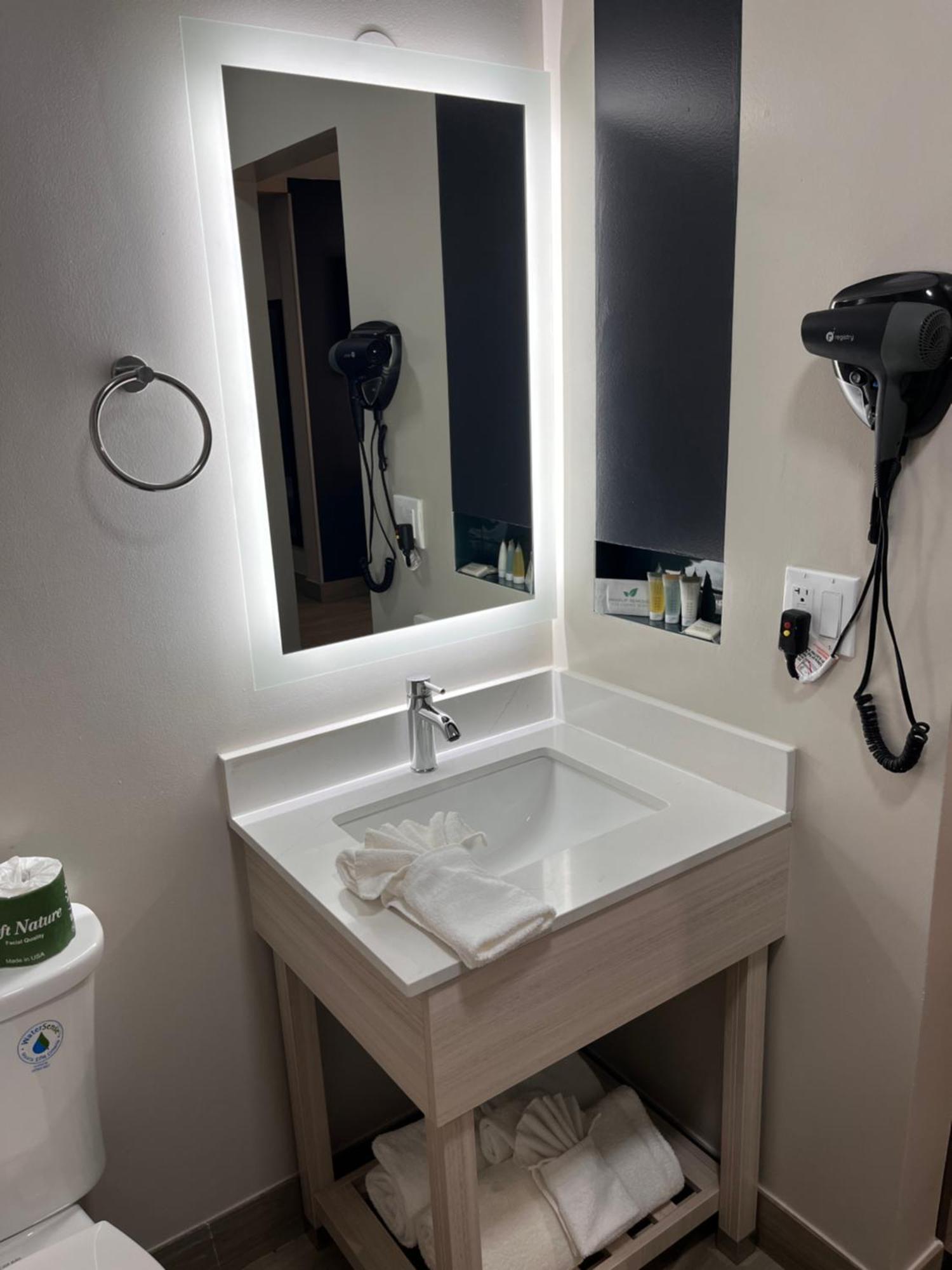 Queen Room Two Queen Beds Kitchenette Non-Smoking