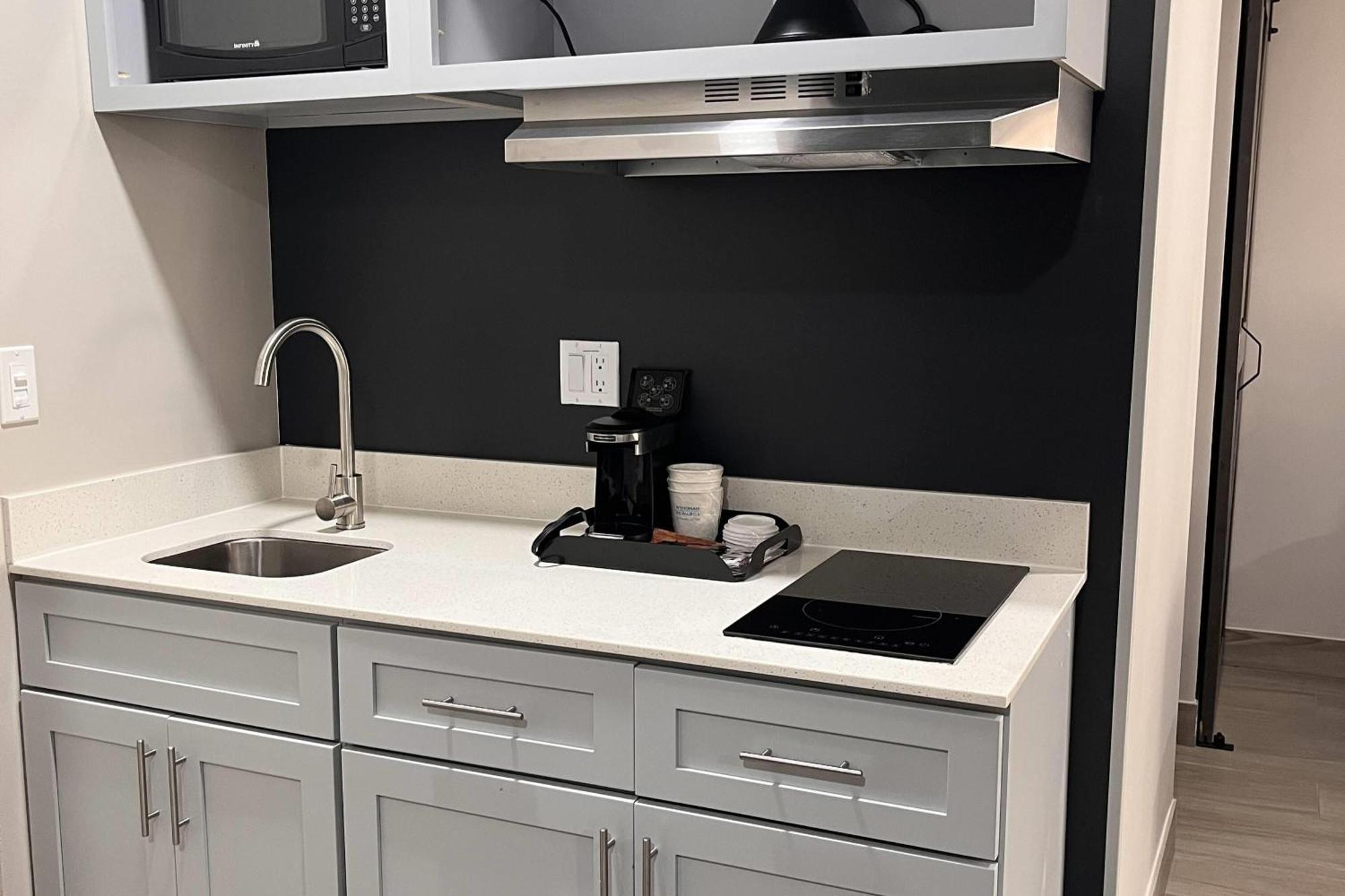 Queen Room Two Queen Beds Kitchenette Non-Smoking
