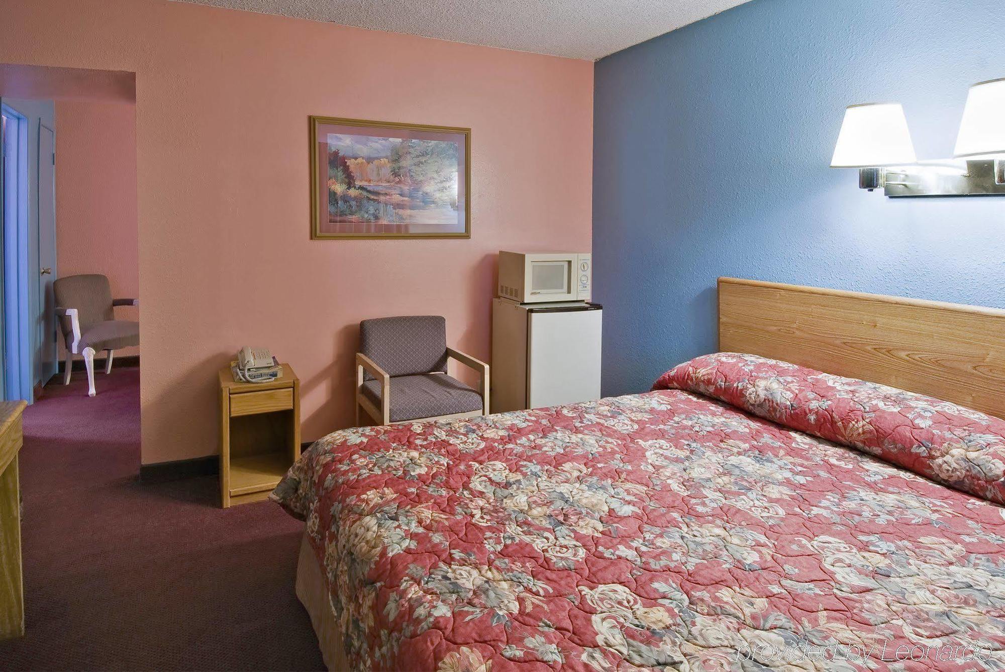 Standard Double Room Two Double Beds
