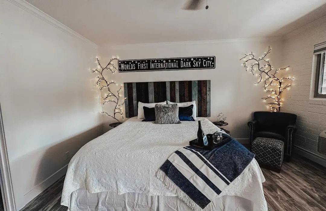 Woody Mountain Bed & Breakfast-1