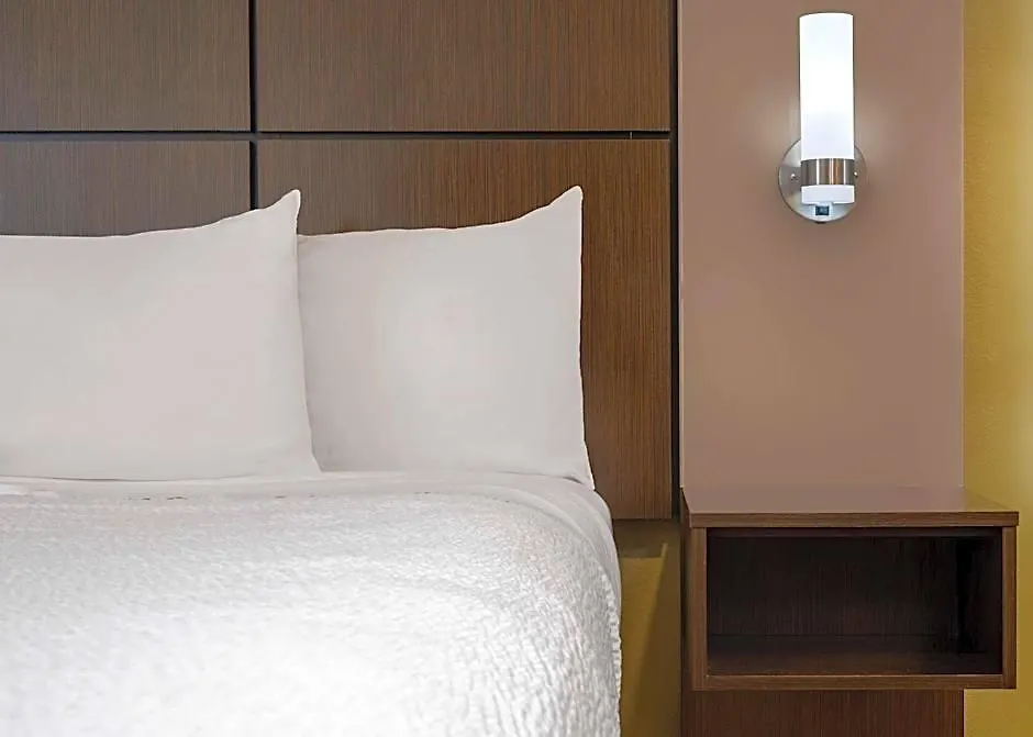 Best Western Pony Soldier Inn & Suites-1