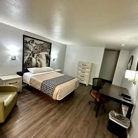 Canyon Inn Motel-2