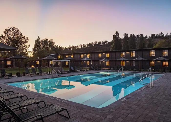 Hotels in FlagstaffHigh Country Motor Lodge - Near Nau And Downtown